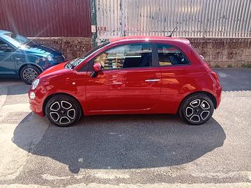 Fiat 500 1.0 Hybrid Red
