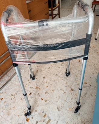 Deambulatore pieghevole (girello per anziani)nuovo