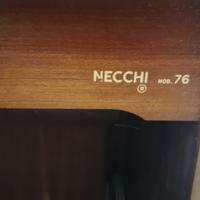 Macchina da cucire Necchi mod 76