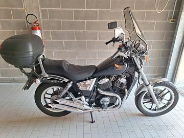 Moto Hoda VT500C