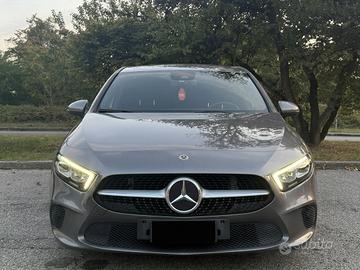 MERCEDES CLASSE A180 D