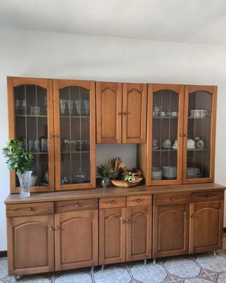 CREDENZA IN LEGNO MASSICCIO