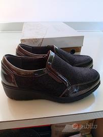 Mocassini slip-on da donna