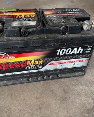 Batteria auto 12 v - 100 AH