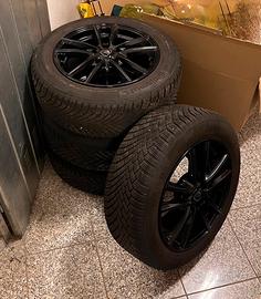 4 cerchi lega 16’ neri + 4 gomme invernali 205/55