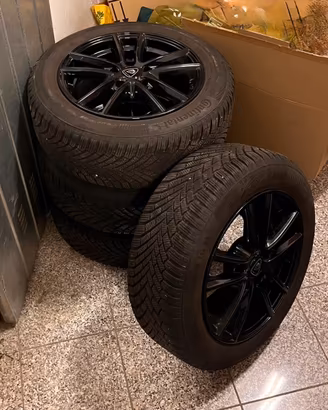 4 cerchi lega 16’ neri + 4 gomme invernali 205/55