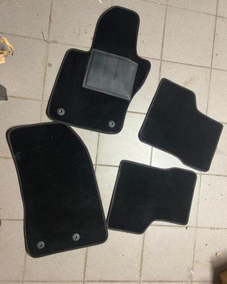 Tappettini moquette compatibili Jeep Renegade