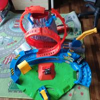 Hot Wheels Monster Trucks Arena Vulcano 