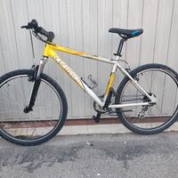 Mountain bike Rockrider 5.2 