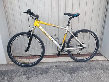 Mountain bike Rockrider 5.2 