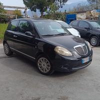 lancia Ypsilon 1.2 benzina 