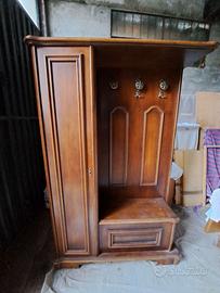 Appendiabiti in legno