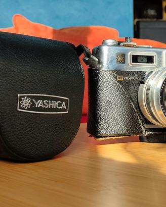 YASHICA ELECTRO 35 GSN