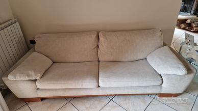 DIVANO IN TESSUTO 4 POSTI , 2 SEDUTE