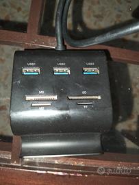 basetta USB con 3 porte USB 3.0 e lettore di card