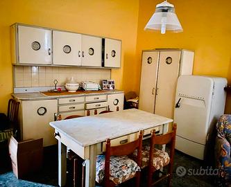 Cucina vintage anni 50 antiquariato