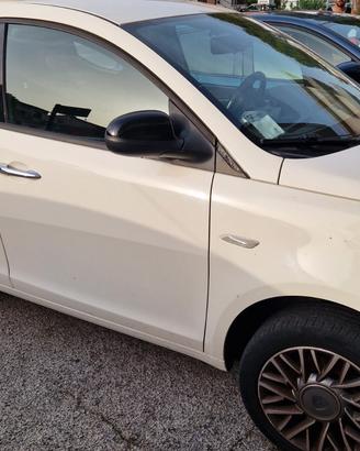 Lancia Ypsilon Metano