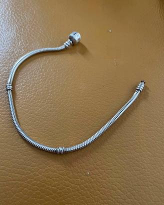 Bracciale Pandora con Charm