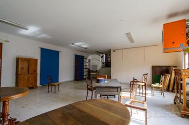 CASA SEMINDIPENDENTE A MARANO DI VALPOLICELLA