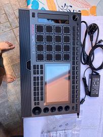 MPC LIVE III mai usato