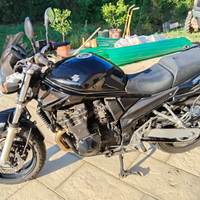Moto Suzuki gfs 650 Bandit