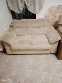 divano 2 posti 