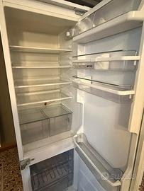 Frigo ad incasso smeg