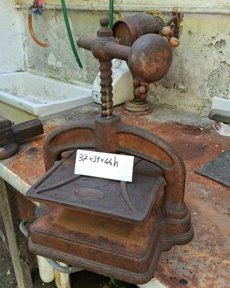 pressa manuale fine 800