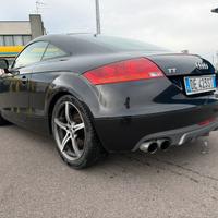 Audi TT 8j - tfsi manuale - ABT omologato
