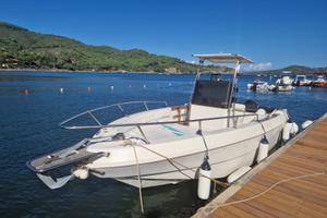 Saver Manta 600 con Suzuki 115 e carrello