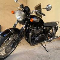 Triumph Bonneville T100 Special Edition