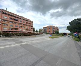Zona Colle dell'Orso-locale commerciale di 45 mq