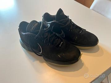 Scarpe Nike Lebron 21