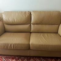 Zona Pescara. Poltrona letto Chateau d'Ax in pelle