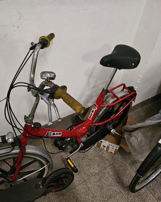 Bici d'epoca a motore scoppio 