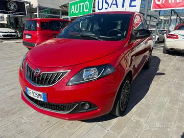 Lancia Ypsilon 1.0 FireFly 5 porte S&S Hybrid Ecoc