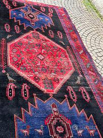 Tappeto molto antico anudatto a mano