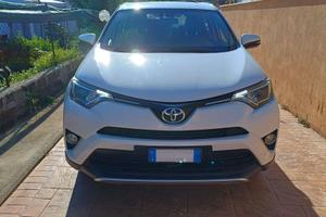 TOYOTA RAV4 143CV Turbo Diesel 2016