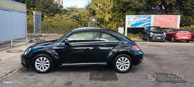 Volkswagen Maggiolino  Design 