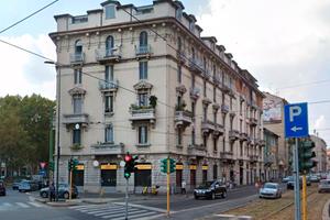 Posto moto in zona piazzale Nigra