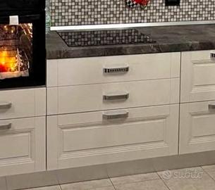 Frigoriffiro ad incasso e piano cottura induzione