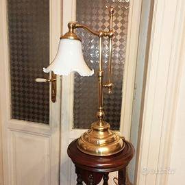 Lampada studio di pregio 