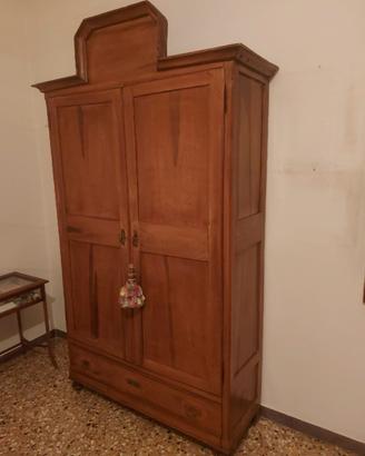 ARMADIO IN OLMO 120×220