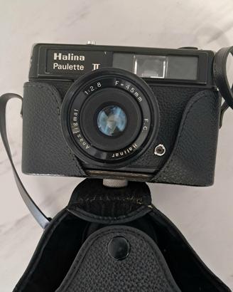 Fotocamera by "Halina Paulette" anni '60 vintage. 