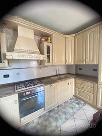 Appartamento con 3 camera e 2 bagni