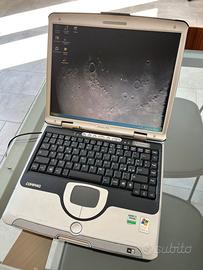 Compaq  presario 700