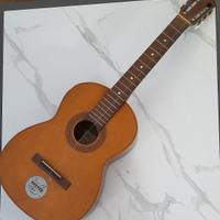 chitarra Eko modello Manola