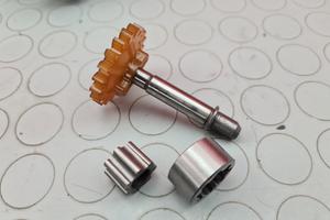 POMPA OLIO HONDA CRF 450 2005 2006 CRE F 2007 2008