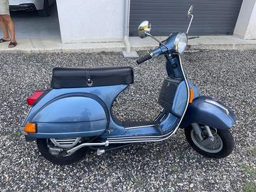 Vespa 125 px