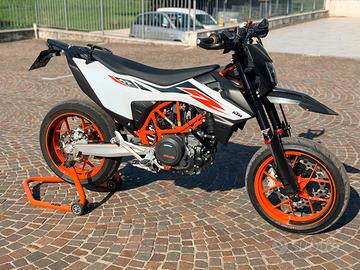 KTM 690 SMC R 2019 8700 Km PowerParts - Akrapovič